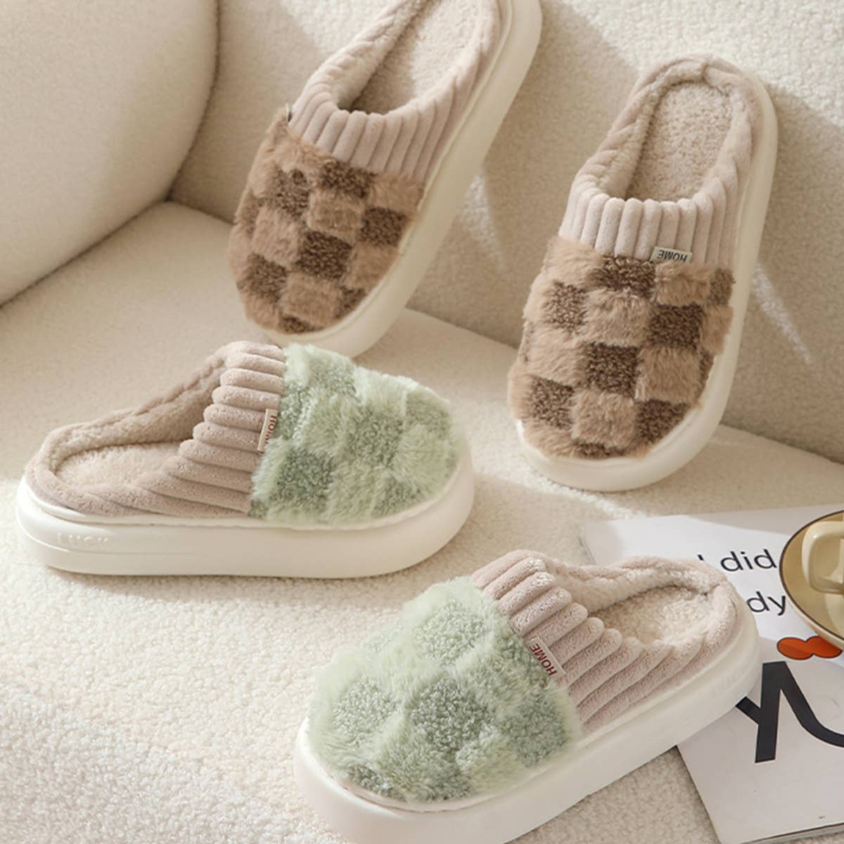 Checkered Fuzzy Warm Slippers – Cozy & Stylish