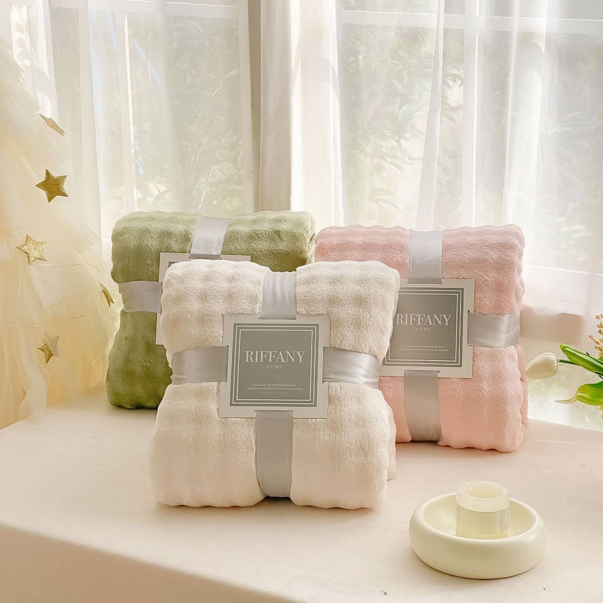 Double-Sided Flannel Coral Fleece Blanket